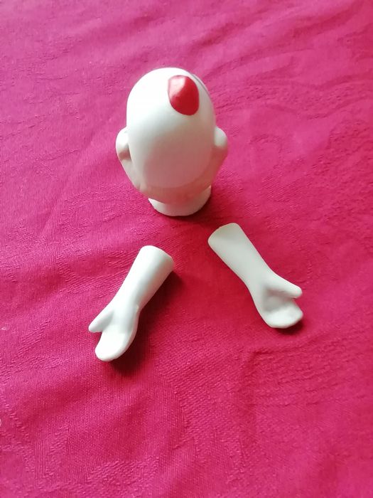 Cabeça e mãos de palhaço
