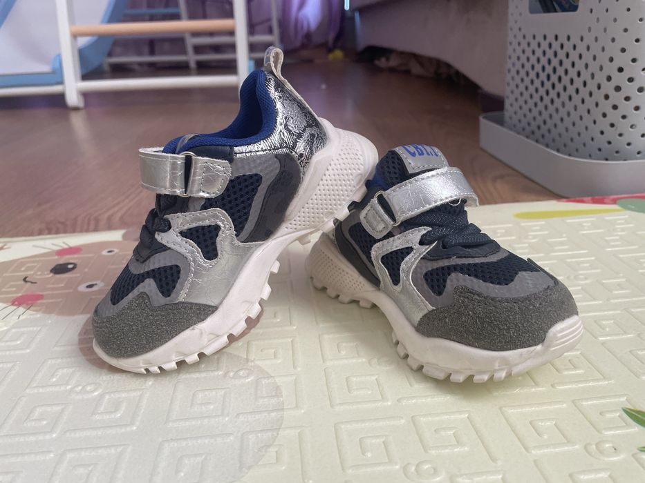 Кросівки ноунейм дитячі