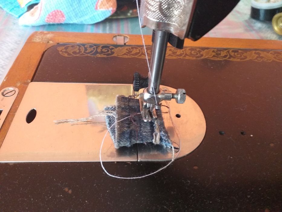 Швейная машинка ПМЗ