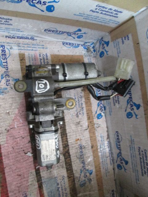 Motor da direção assistida BMW 7 (E65, E66, E67)
