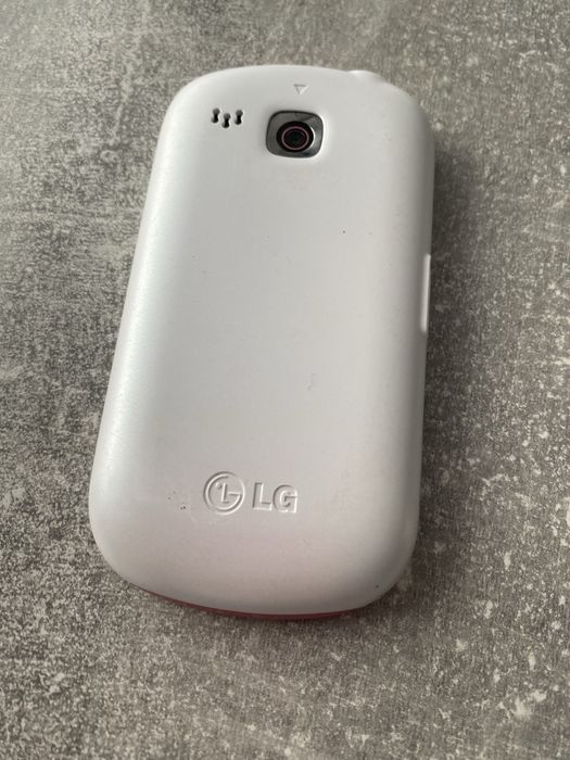 Telefon LG C 300