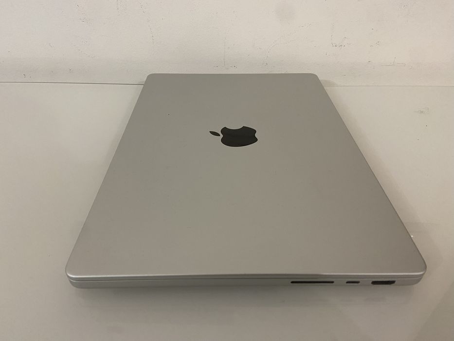MacBook Pro 14” M4  – 16GB | 512GB