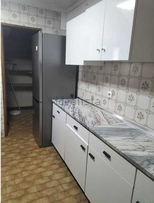 Quarto Individual Mobilado - Antas - Porto
