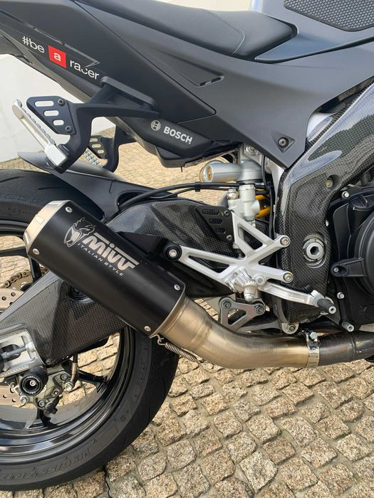 Aprilia Tuono 1100 V4