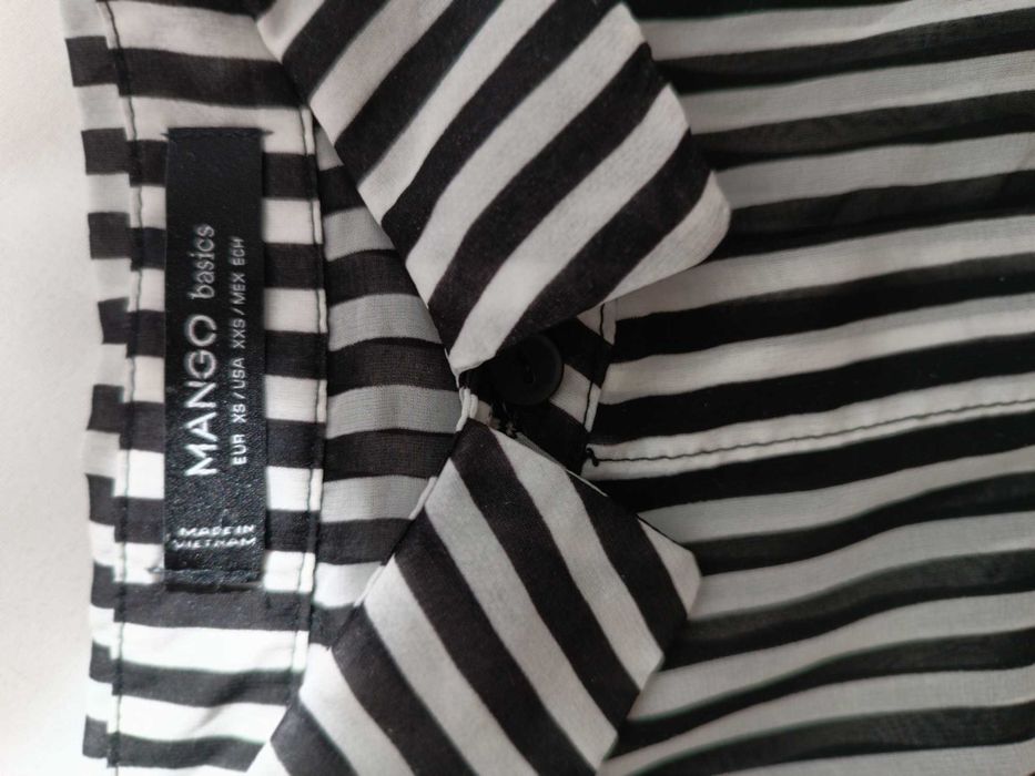 cienka koszula w paseczki, z kieszonką, zapinana na guziki