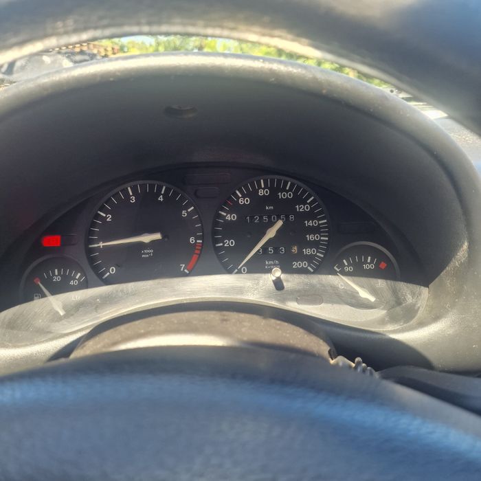 Vendo opel corsa 1.000 a gasolina 12v em bom estado geral