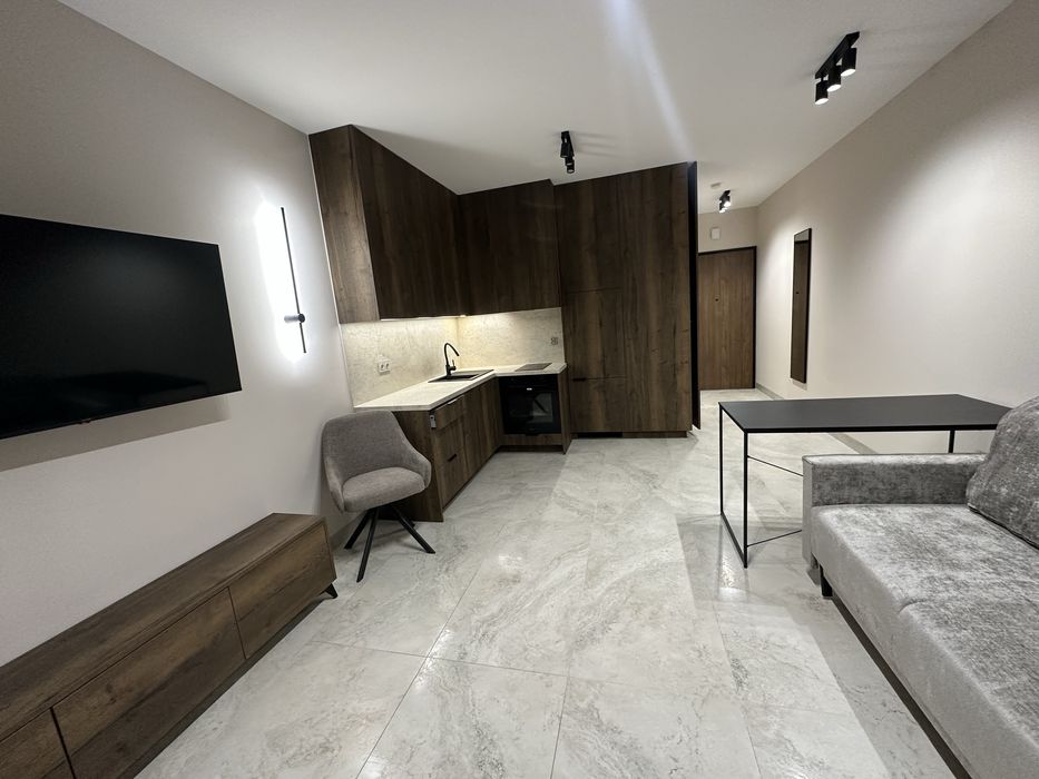 Mieszkanie   studio .  Puławskiego 22 , obok uczelni.