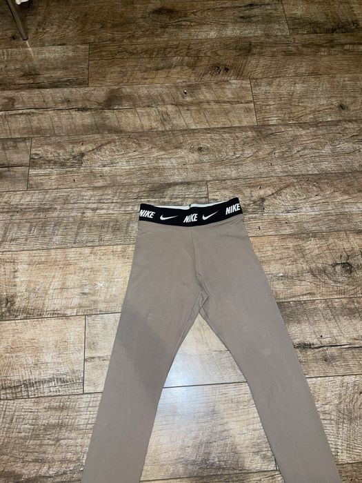Лосини Nike,стан 10/10,міряла один раз