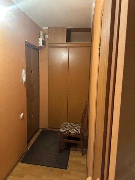 Продам 1 комнатную квартиру по улице Каденюка
