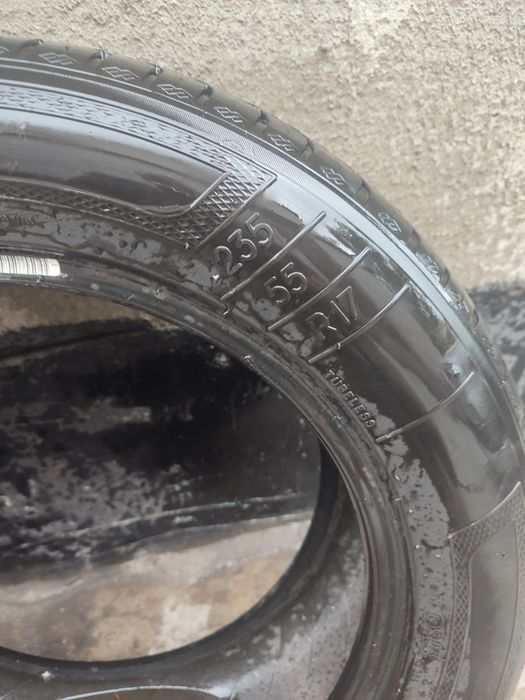 Продам два колеса б/у kleber лето235 55 17