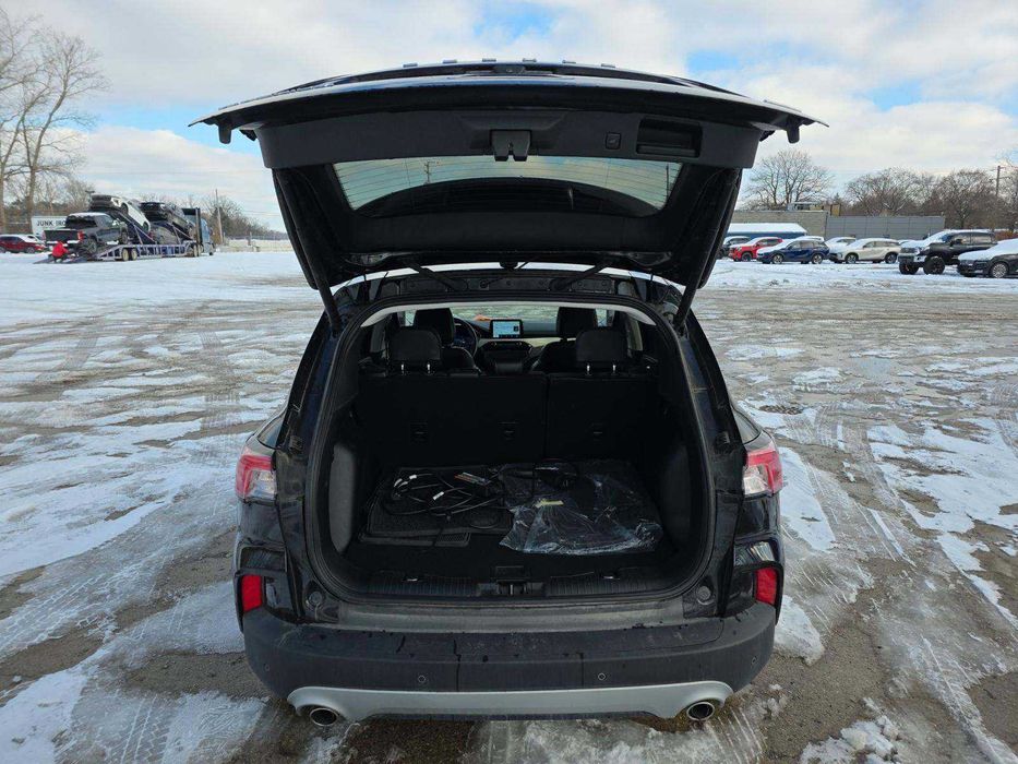 2022 Ford Escape Plug-In Hybrid Titanium