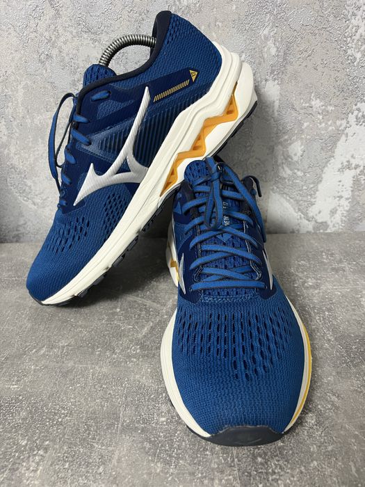 Кросівки бігові Mizuno Wave Inspire 17  42р. 100% оригінал