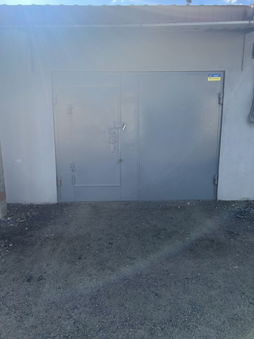 Продам гараж район магазину ДАР на мікрорайоні