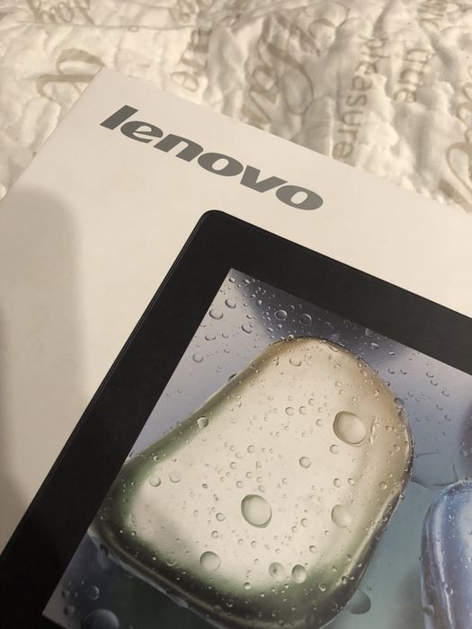 Tablet Lenovo czarny