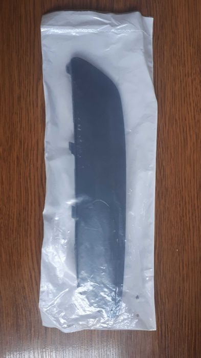 Молдинг бампера перед golf v универсал