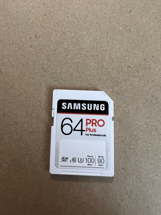 SDXC Samsung Pro Plus 64gb. карта пам'яті. З дефектом