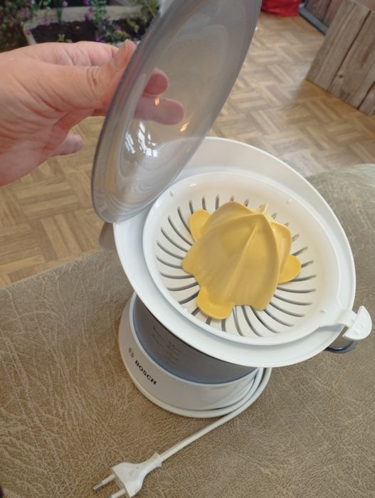 Wyciskarka do cytrusów Bosch nowa 800W