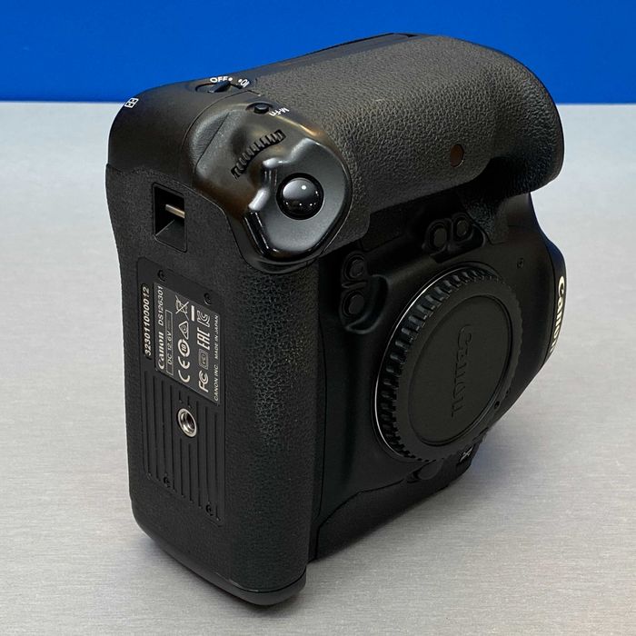 Canon EOS 1DX (Corpo) - 18.1MP
