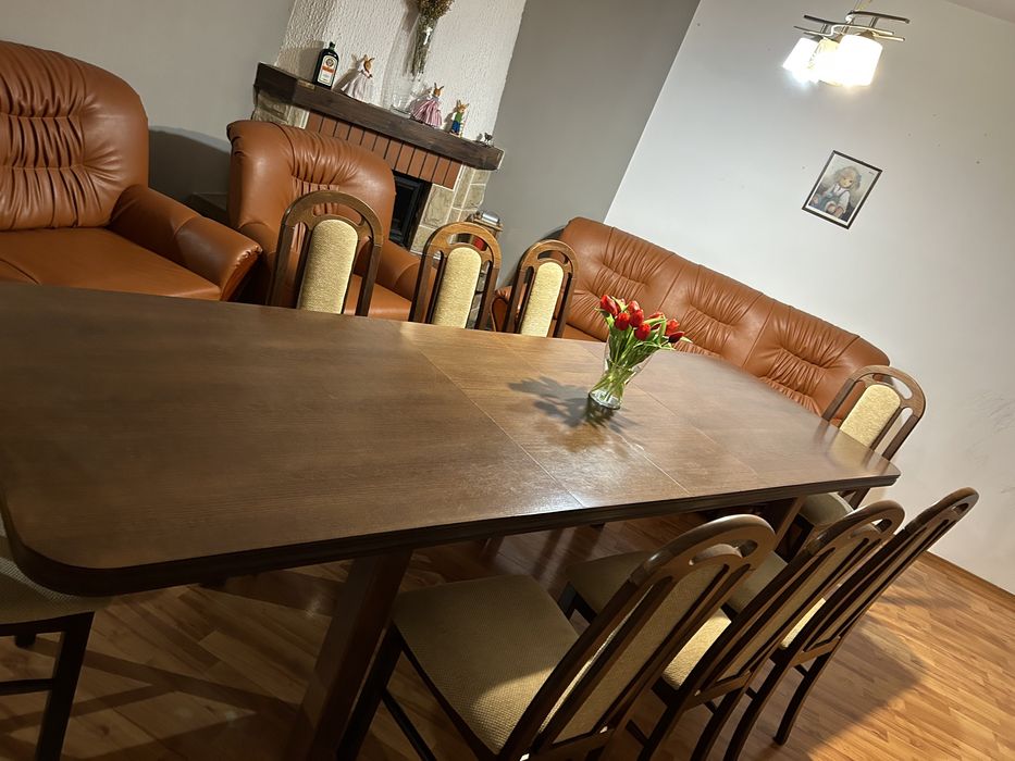 Stół z krzesłami 8 osób