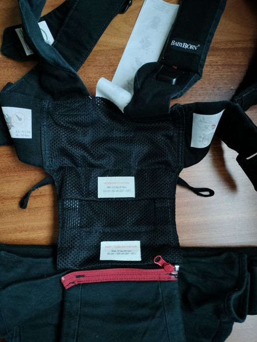 Marsúpio BabyBjorn ONE • preto