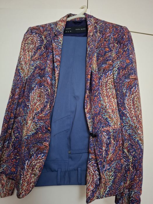 Blaser com calça a condizer