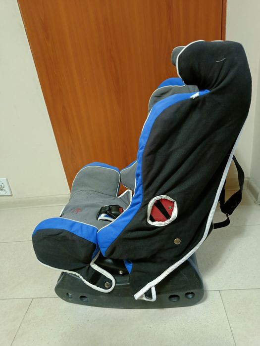 Fotelik samochodowy Caretero do 36kg