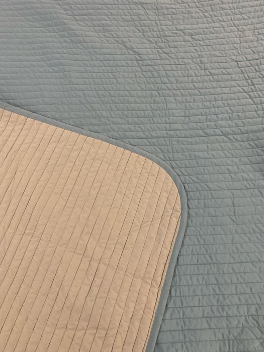 Colcha IKEA casal azul