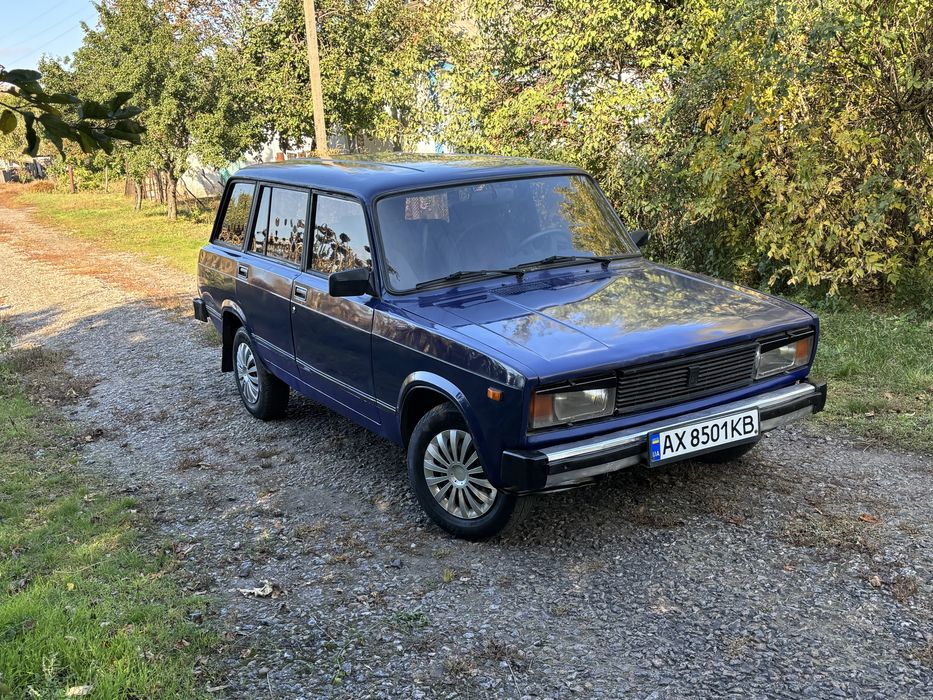 ВАЗ 2104 1,5  2002 год