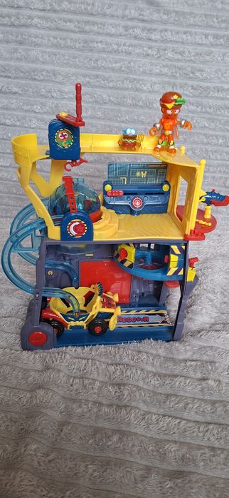 Super Things figurki