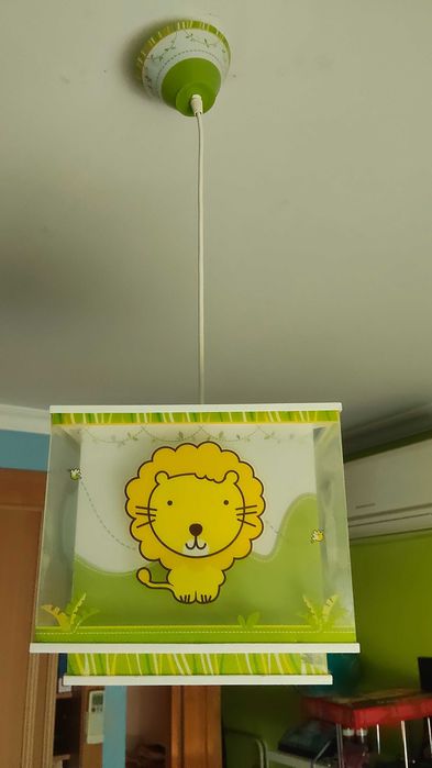 Candeeiro tecto quarto criança _ animais selva