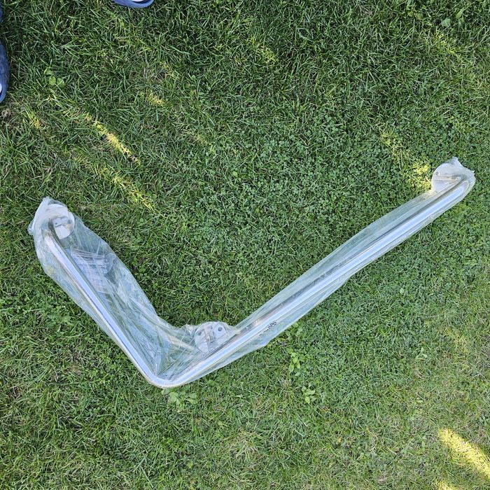 Nowe uchwyty dla niepełnosprawnych ze stali nierdzewnej