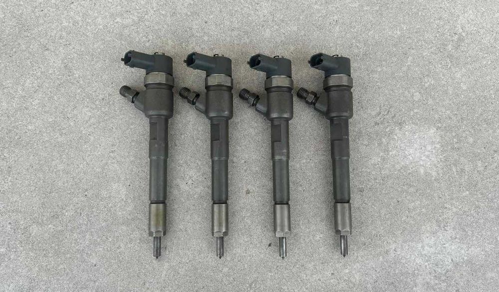 Форсунка Fiat Tipo. 500L. Punto. Panda - 1.3MJTD (0445110614)