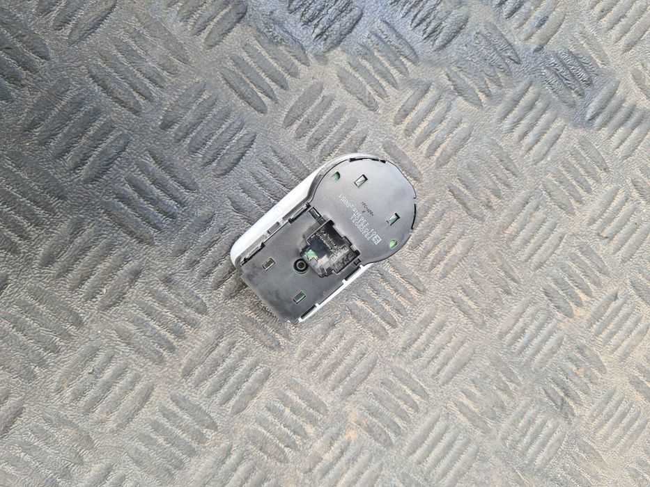 Opel Crossland lift 2022r włącznik przełącznik świateł