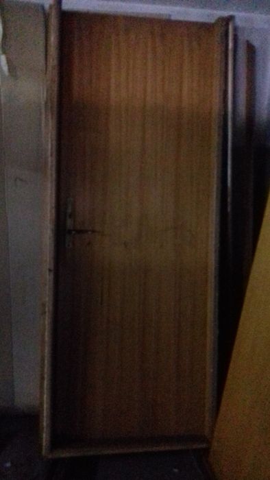 Novo preço. Conjunto de portas