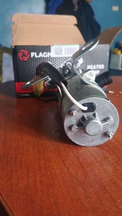 Насос дополнительный отопителя.