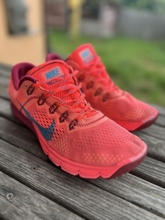 Nike Zoom бігові кросівки розмір 41( 26,5)