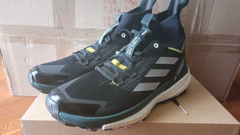 Трекінгові кросівки Adidas Free Hiker 2.0 Boost