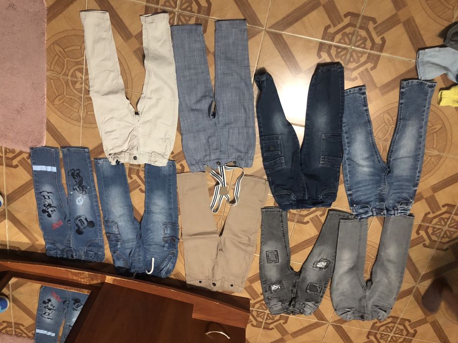 Продам дитячі штани джинси за всі 300 грн