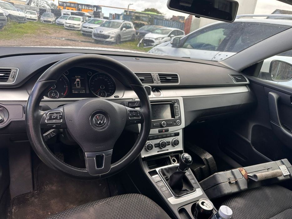 Двері Пасат Б 7 Європа