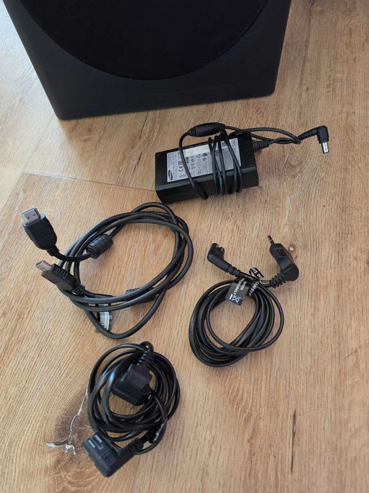 Soundbar Samsung HW-Q60T + subwoofer – sprzedam