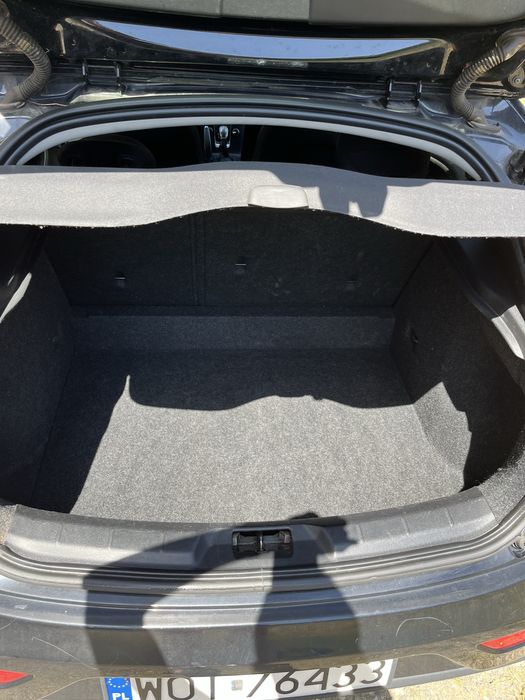 Volvo V40 D3 2.0 Salon PL