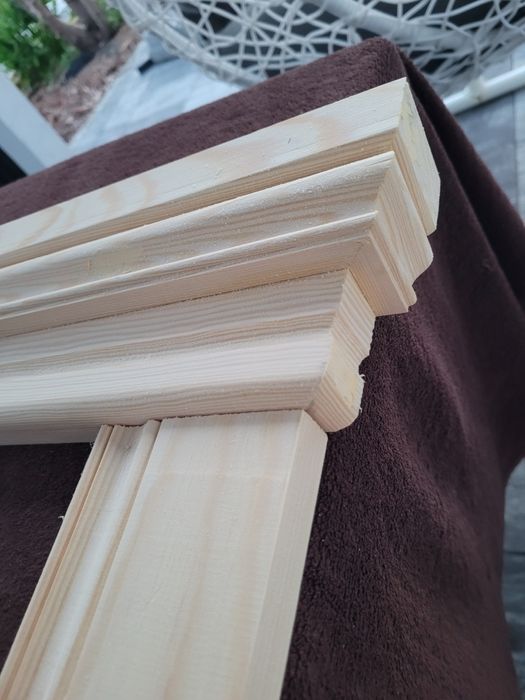 Listwy wykonczeniowe dekoracyjne drewniane