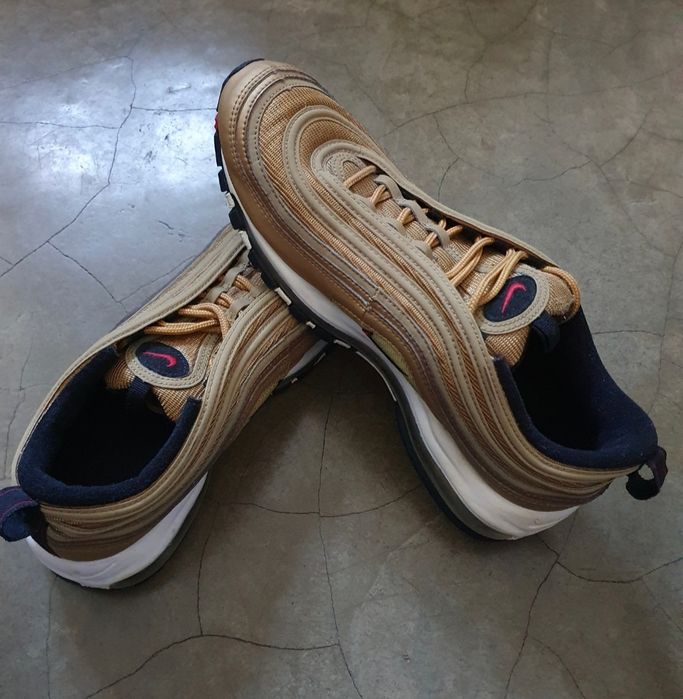 Ténis Nike. Air Max