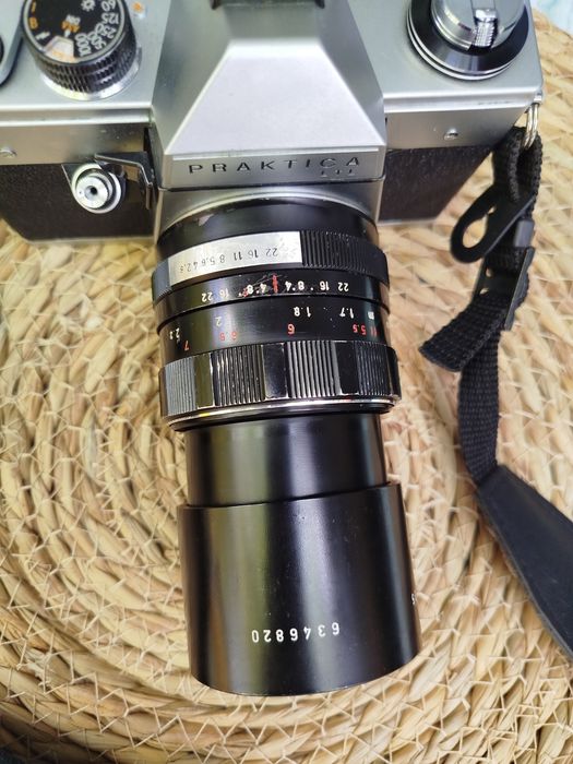 Фотоапарат Praktica LTL + німецький об'єктив Pentacon 135mm f/2.8 M42