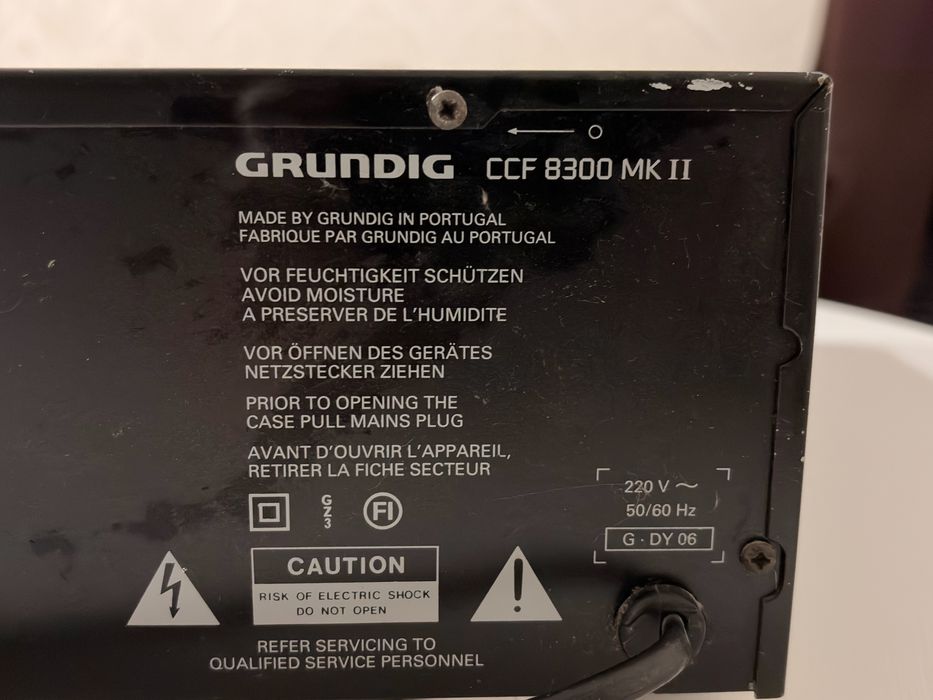 Аудіо касетна дека GRUNDIG CCF 8300 MK II (ретро)