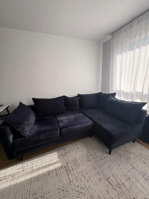 Narożnik velvetowy granatowy idealny do salonu