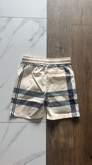Spodenki kapielowe Burberry rozmiar L