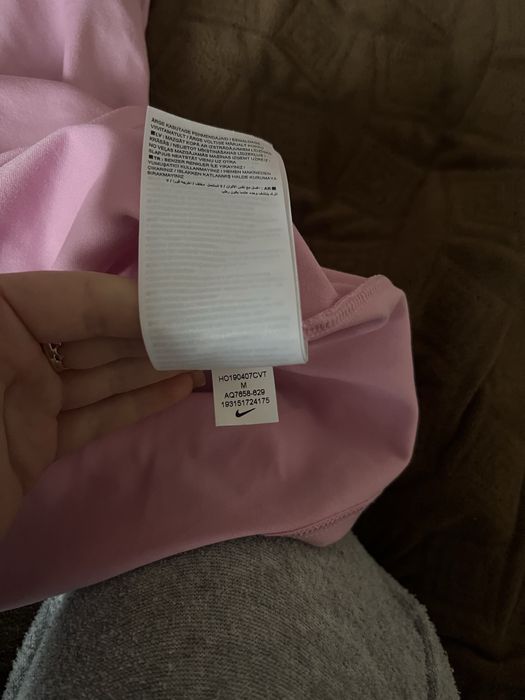 Кофта nike. Рожевого кольору