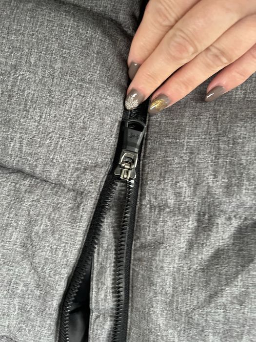 Kurtka Under Armour YMD  137/149 cm