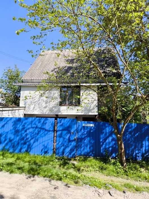 Продам будинок с.Горбовичі.Підвал,газ,сад,альтанка,гараж